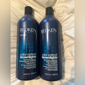 Redken blue shampoo for brunettes shampoo and conditioner.